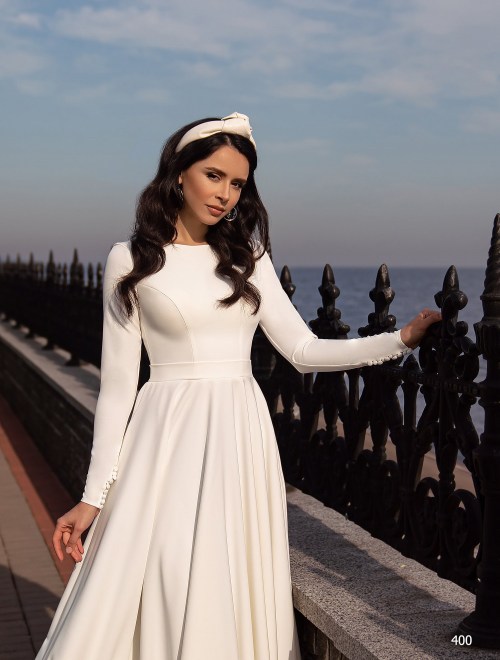 https://www.sposa-lia.com/images/stories/virtuemart/product/400       (2) 1.jpg